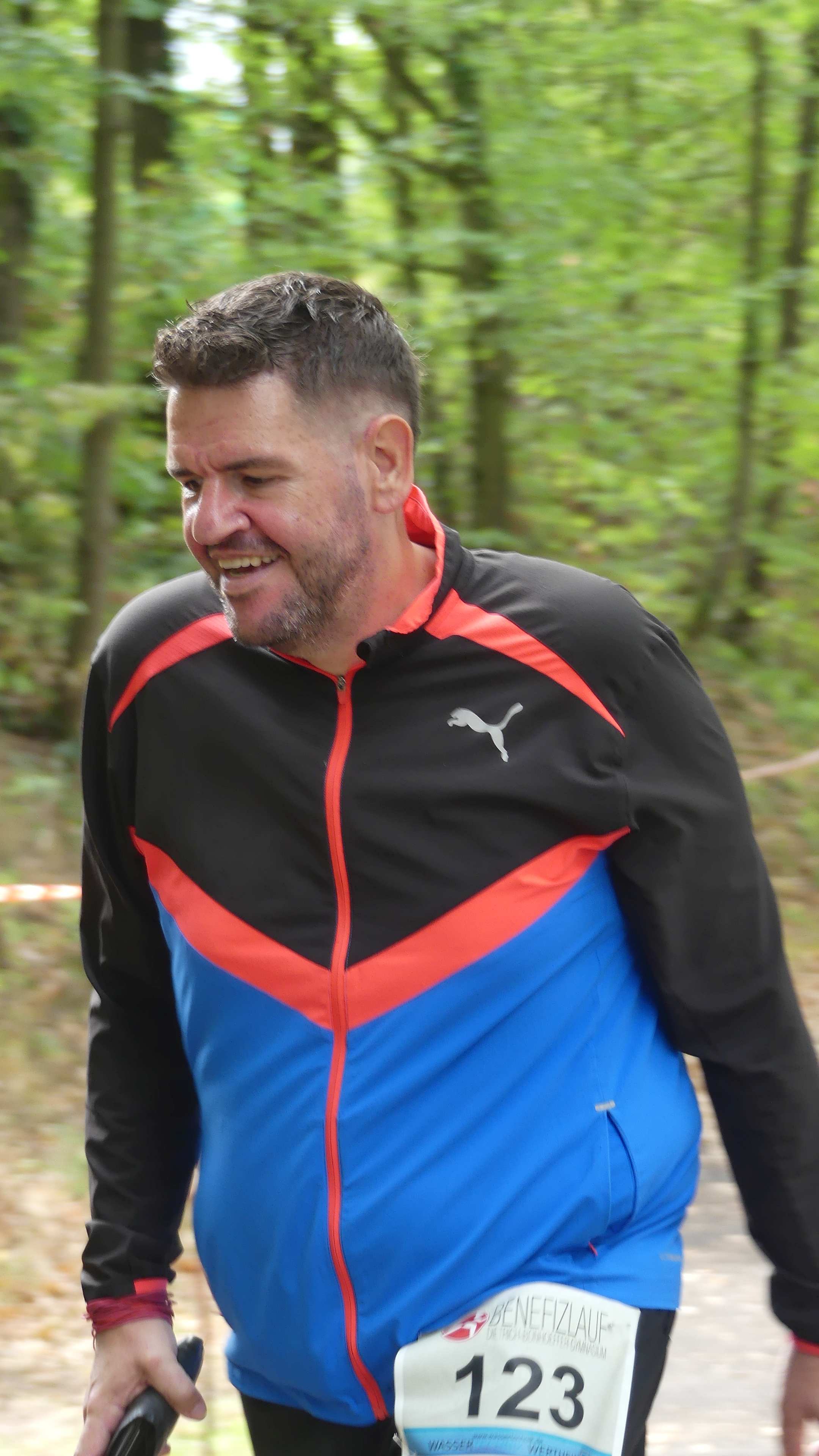 Bild vom 15. Benefizlauf im Jahr 2025. Dies ist das 322. Bild.